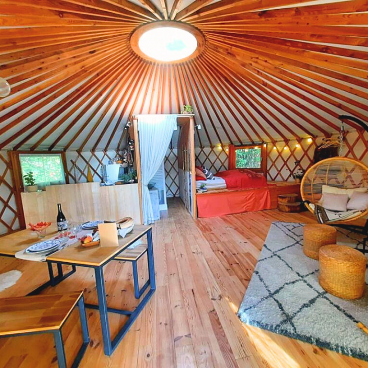 Hillside Yurt Between Meadow and Forest