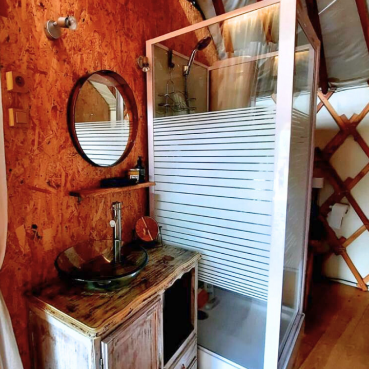 Hillside Yurt Between Meadow and Forest